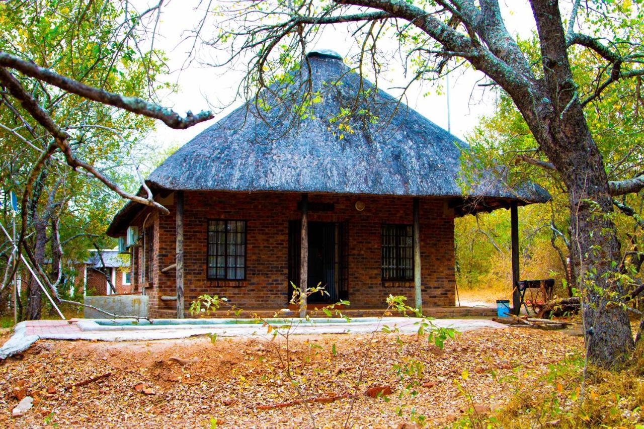 Nanisto Bush Lodge Marloth Park Exterior photo